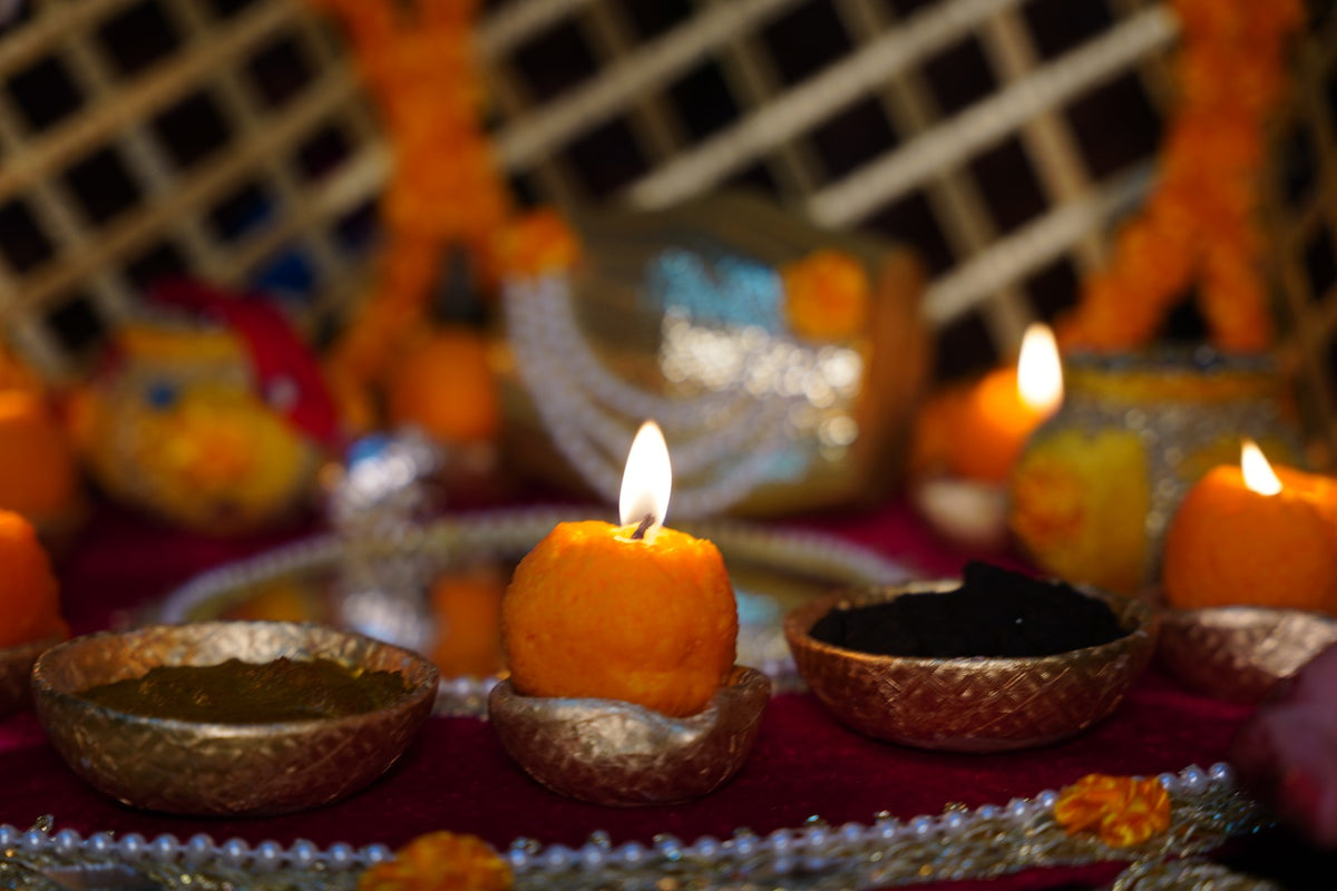 Laddoo Candles - Set of 4